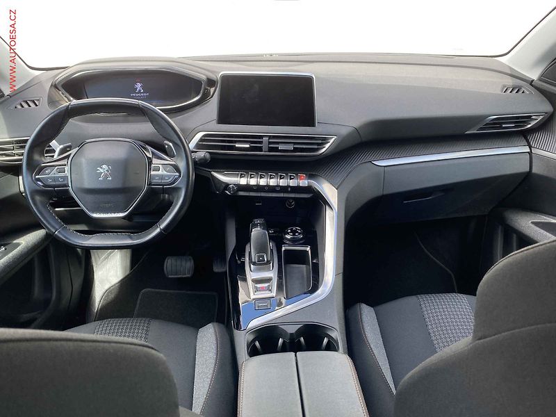 Peugeot 5008 (2019) 1.5 HDi, Active, AT, navi - fotka 8 z 19