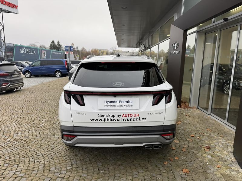 Hyundai Tucson 1,6 25 1,6 TGDI DCT 2WD STYLE - fotka 5 z 11