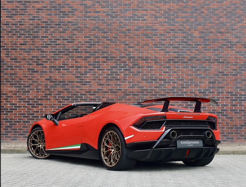 Lamborghini Huracán (2018) Spyder Performante Misano Red  - fotka 2 z 61