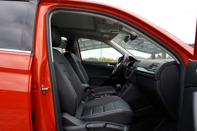 Volkswagen Tiguan Allspace 2.0 TSI 4Motion/DSG/Highline - fotka 34 z 48