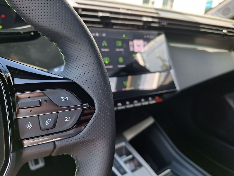 Peugeot 408 (2026) GT Hybrid 145 e-DCS6 - fotka 15 z 19