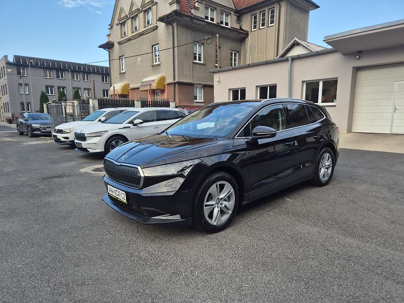 Škoda Enyaq 150kw, iV80 19ALU TZ SOH 96% - fotka 2 z 44
