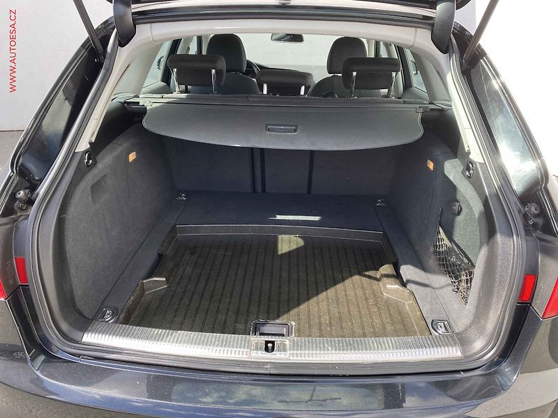 Audi A4 (2014) 2.0 TDi Quattro, AT, bixen - fotka 7 z 19