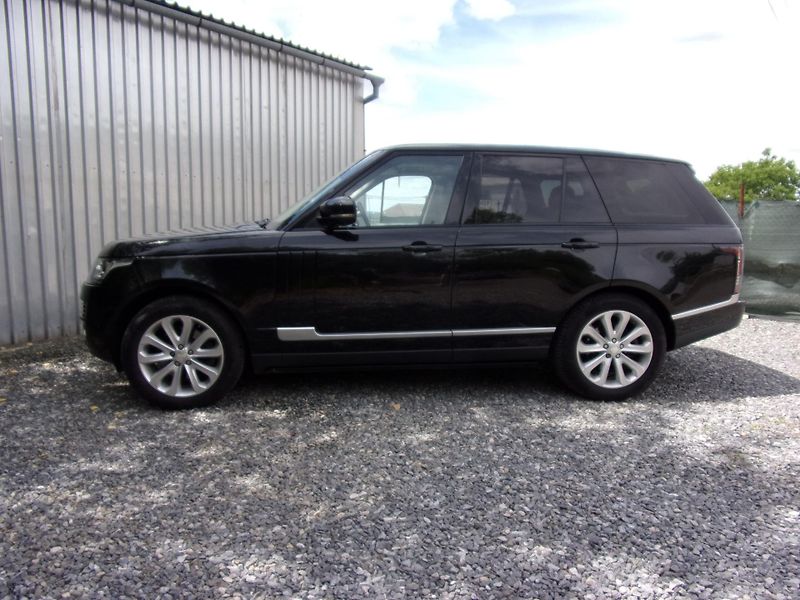 Land Rover Range Rover (2014) 3.0TDV6 190kW VOGUE ČR DPH TOP - fotka 7 z 36