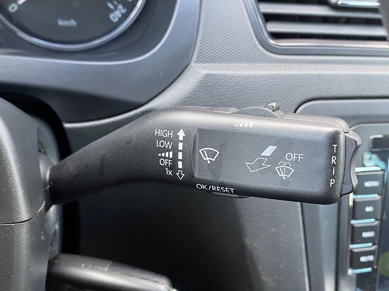 Škoda Rapid 1.2 TSI 63 kW Ambition - fotka 15 z 23