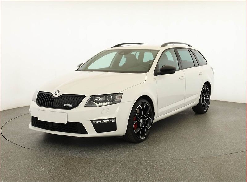 Škoda Octavia (2014) RS 2.0 TDI, Automat, Kůže - fotka 2 z 20