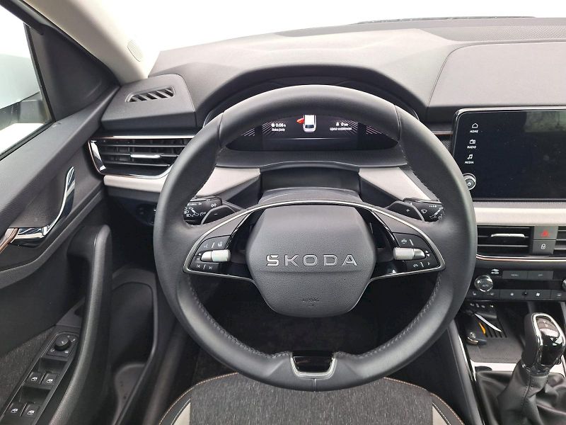 Škoda Scala (2025) SELEC TSI 85/1.0 A7F - fotka 5 z 26