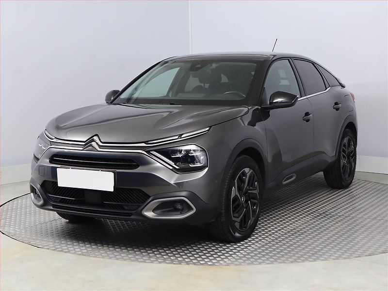 Citroën C4 (2021) 1.2 PureTech, Serv.kniha, Kůže - fotka 2 z 19