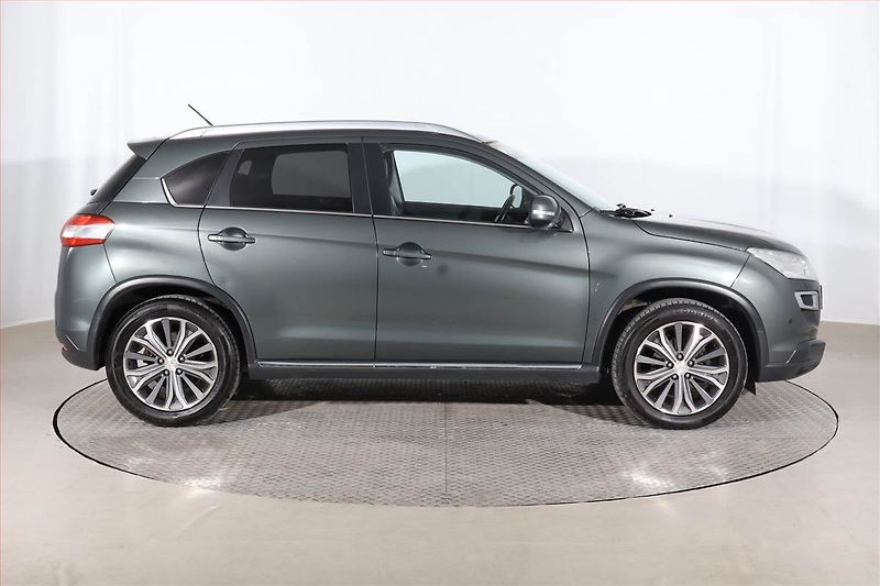 Peugeot 4008 (2013) 1.8 HDI, 4X4, Serv.kniha - fotka 6 z 25