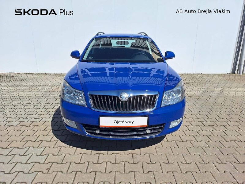 Škoda Octavia (2009) COMBI / 1.6 MPI / 75 kW / 5MP - fotka 4 z 26