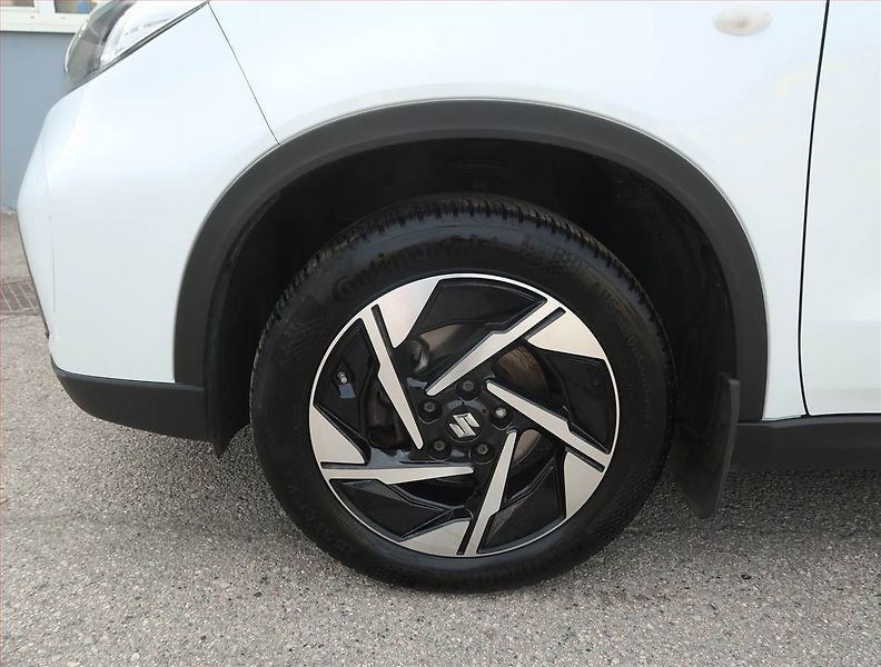 Suzuki Vitara (2024) GL + 1.4 BoosterJet - fotka 15 z 20