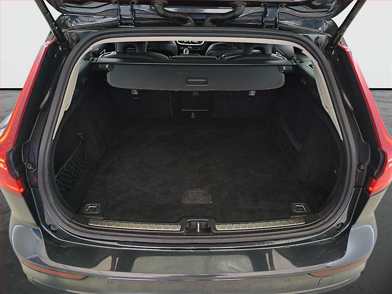 Volvo V60 (2020) T8 Twing Engine - fotka 14 z 23