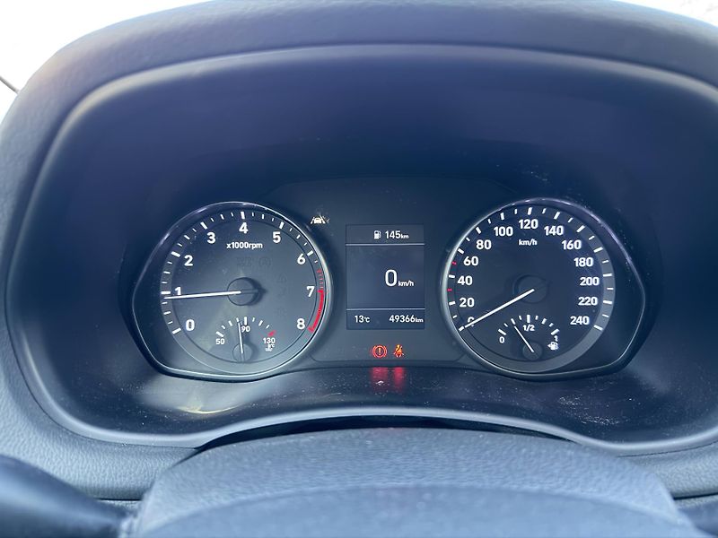 Hyundai i30 1.0-88KW,FB, REZERVACE - fotka 17 z 29