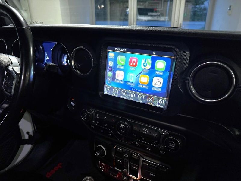 Jeep Wrangler (2022) Unlimited 2.0T 4xe PHEV AT8 Ru - fotka 14 z 22