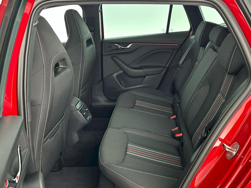 Škoda Scala (2025) 1.5TSI 110kW Monte Carlo - fotka 8 z 36
