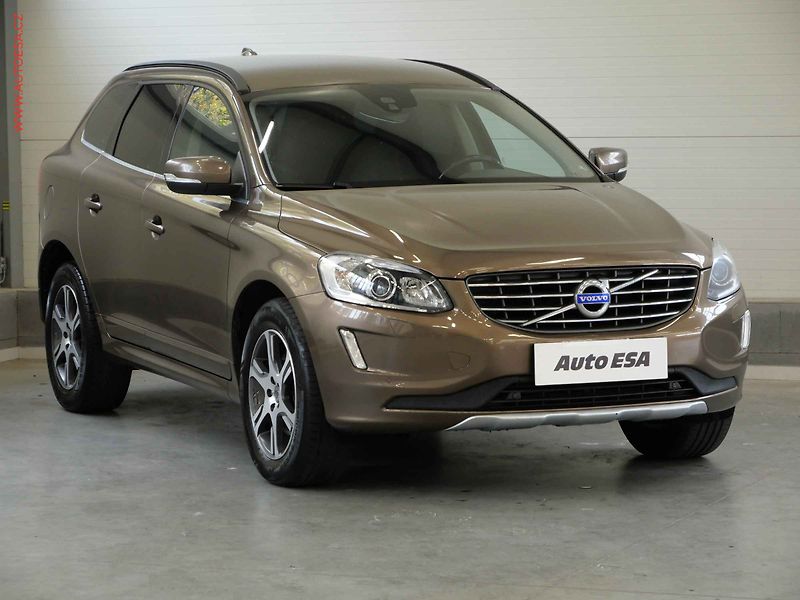 Volvo XC60 (2014) 2.4 D4 AWD, AT, bixen, kamera - fotografie inzerátu