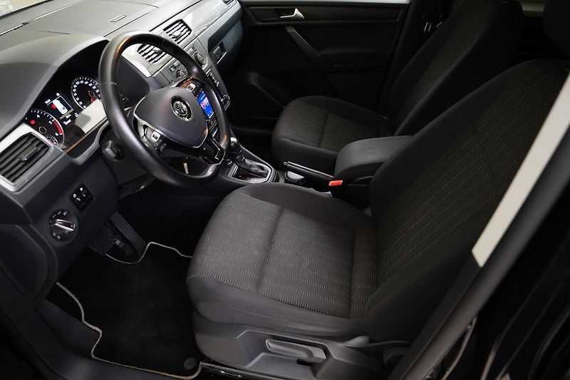 Volkswagen Caddy - fotka 11 z 30