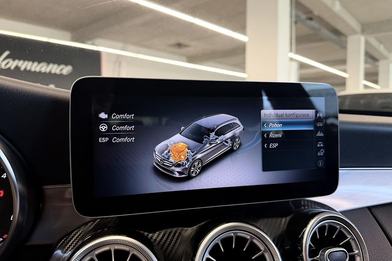 Mercedes-Benz Třídy C (2020) C 220d 4Matic AMG Line - fotka 64 z 81