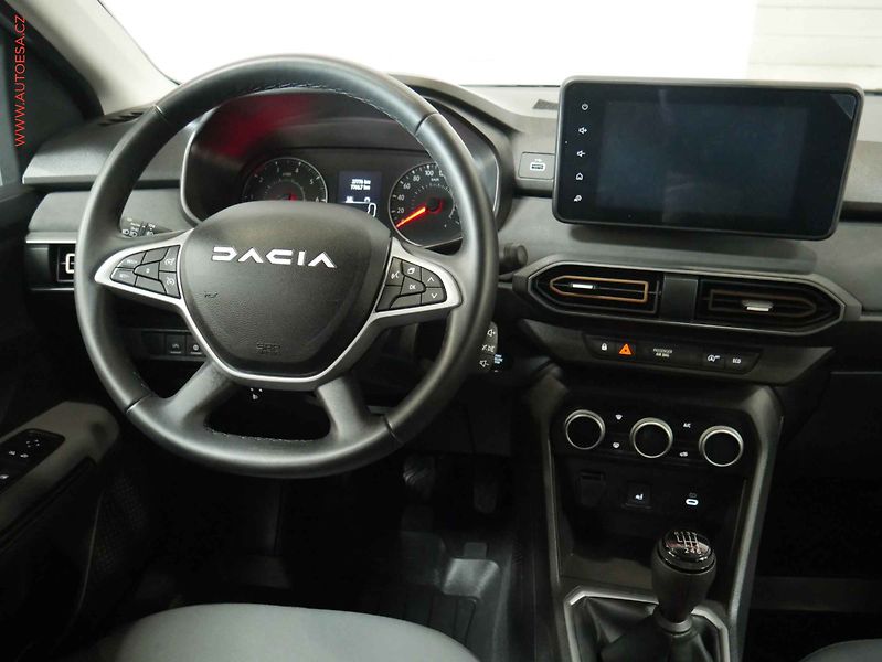 Dacia Jogger (2025) 1.0 TCe, 1.maj,ČR, AC, LED - fotka 11 z 21