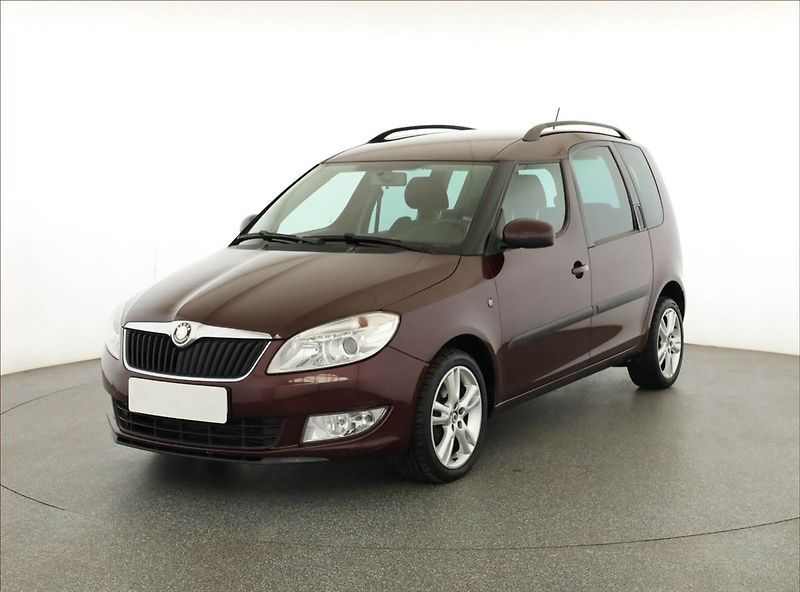 Škoda Roomster (2010) Sport 1.6 TDI - fotka 2 z 17