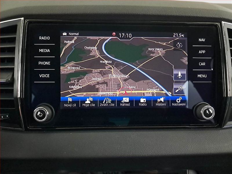 Škoda Karoq (2020) Scout 2.0 TDI - fotka 12 z 25