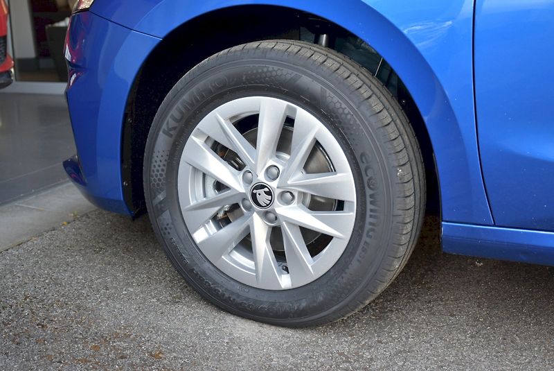 Škoda Fabia (2026) Top Selection 1,0 TSI 85 kW 6° - fotka 26 z 40