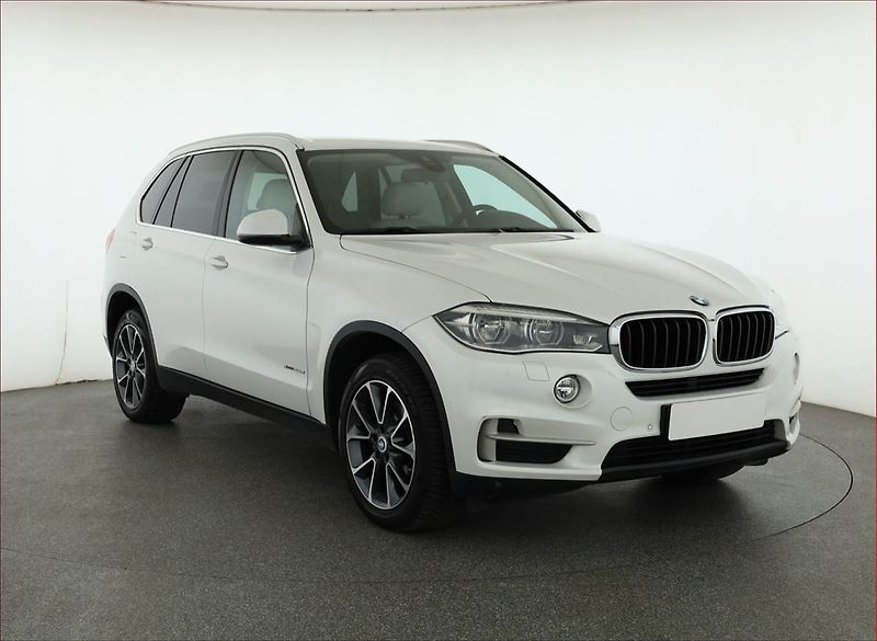 BMW X5 (2018) xDrive25d - fotografie inzerátu