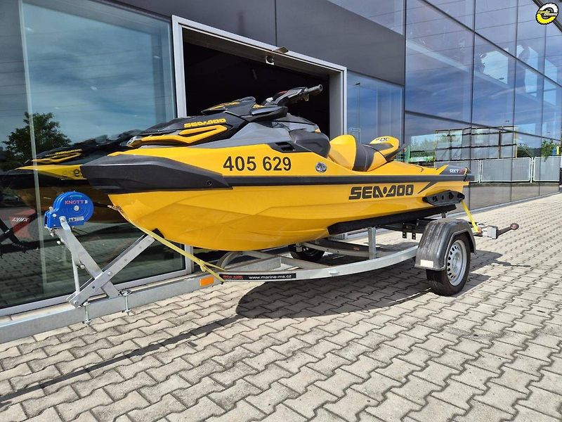 Sea Doo (2022) RXT X-RS 300 Audio - fotka 8 z 21