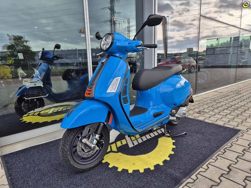 Vespa GTS 125 Super (2026) GTS 125 SUPERSPORT E5+ - fotka 8 z 23