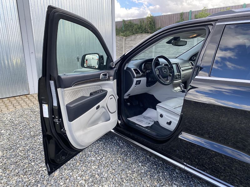 Jeep Grand Cherokee 3.0CRDi 4x4 SUMMIT EXTRA FULL! - fotka 93 z 181