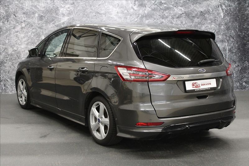 Ford S-MAX 1,5 EcoBoost PANORAMA 1.majite - fotka 4 z 40