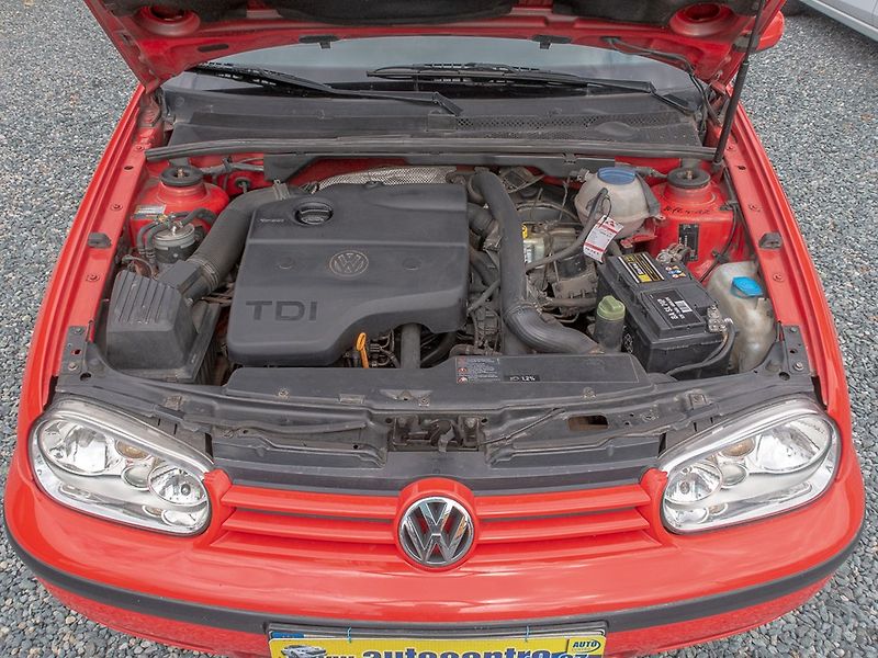 Volkswagen Golf (1999) 1.9TDI 66KW – KABRIO - fotka 26 z 36