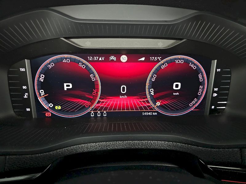 Škoda Karoq (2024) 1.5TSi 110kW DSG SPORTLINE EXC - fotka 12 z 39