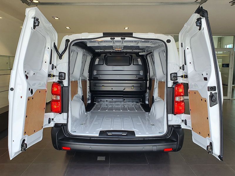 Peugeot Expert (2026) FG L3 2.2 BHDi 150k M6 - fotka 9 z 14