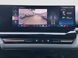 BMW Řada 5 530e xDrive Touring ada. temp. - náhled 13
