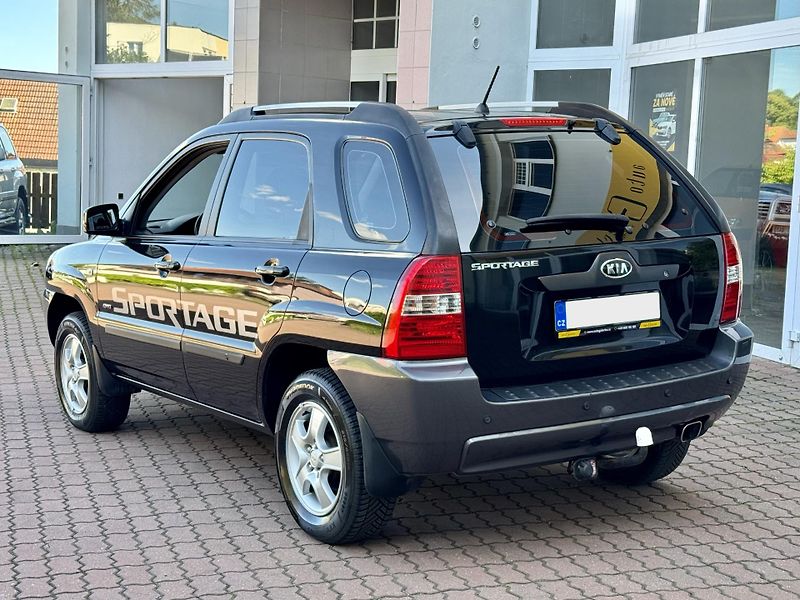 Kia Sportage (2007) 4WD 104kW - fotka 7 z 37