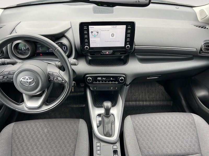 Toyota Yaris (2023) HYBRID 85kW e-CVT STYLE CZ - fotka 10 z 23