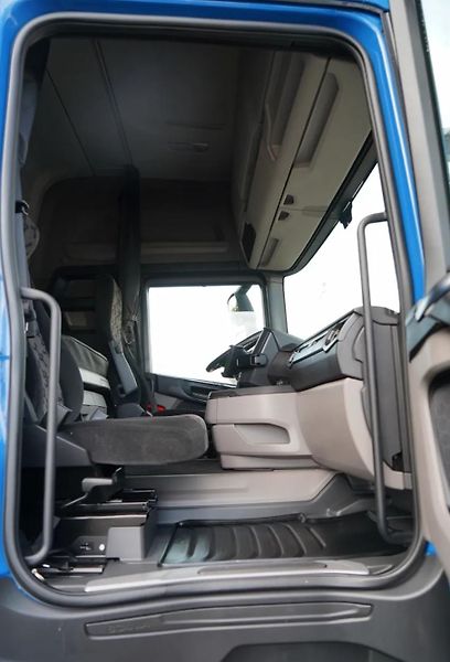 Scania (2022) R 450 tahač ADR + hydraulika  - fotka 15 z 24