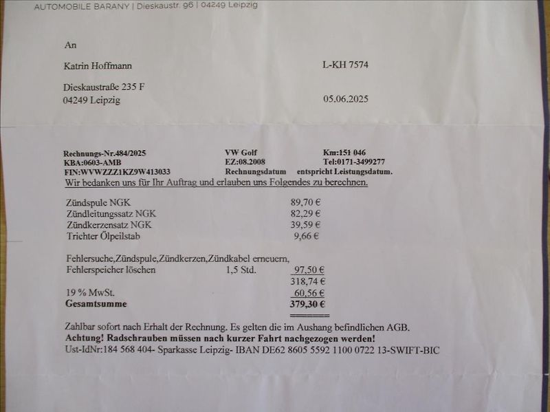 Volkswagen Golf 1,6 i, klima,serviska,1.maj., - fotka 38 z 39
