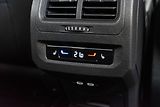 Volkswagen Touran 2.0TDI DSG*TAŽNÉ*7.MÍST*ČR 1.M - náhled 15