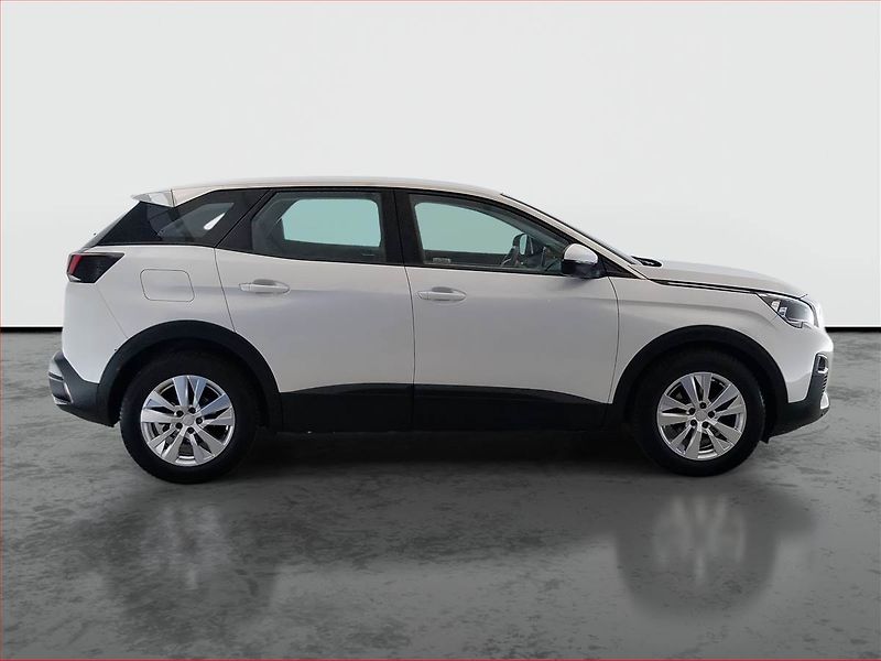 Peugeot 3008 (2018) 1.6 BlueHDi, Tempomat - fotka 6 z 15