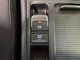 Volkswagen Golf (2015) 2.0 TFSi, GTi, DSG, bixen - náhled 17