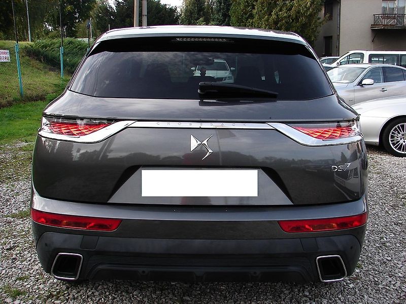 DS Automobiles DS7 Crossback 2.0 BlueHDi 176PS 8-AT KLIMA - fotka 36 z 43