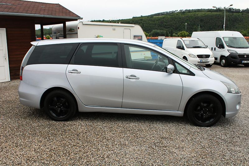 Mitsubishi Grandis (2007) 2.0TDI KLIMA EL.OKNA 7MÍST ALU - fotka 8 z 19