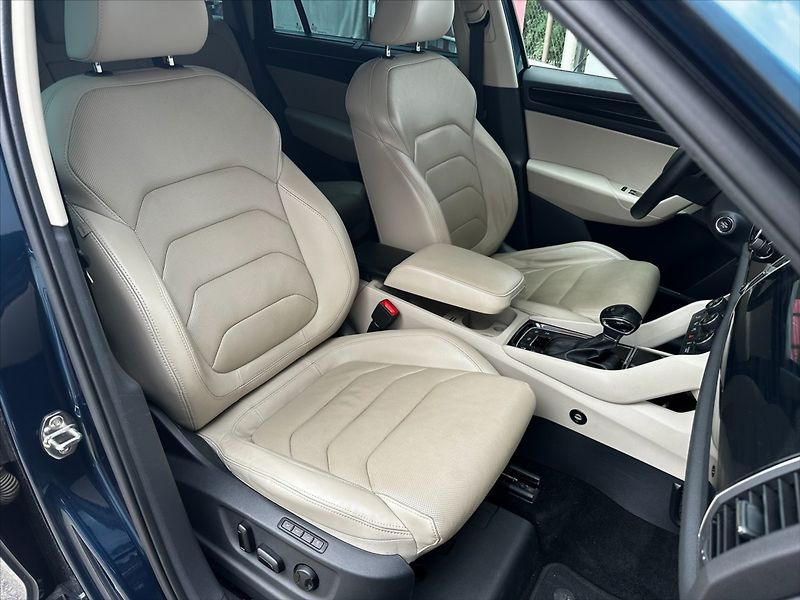 Škoda Kodiaq 2,0 FSI 158kW-4x4-CZ-servis-vý - fotka 13 z 51