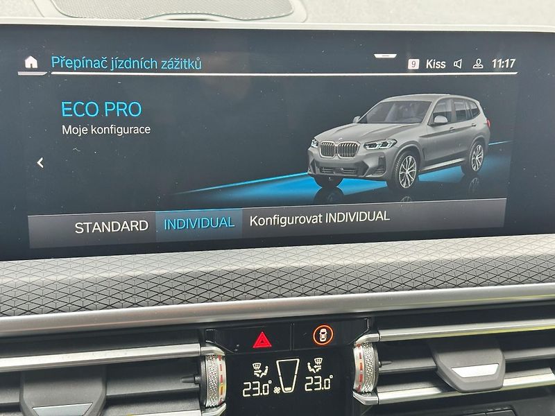 BMW X3 (2023) xDrive 20d M paket + tažné - fotka 27 z 27