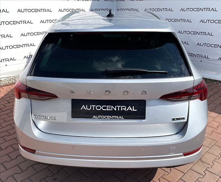 Škoda Octavia 1,0 TSi,81kW,E-Tec, STK 5/28 - fotka 5 z 25