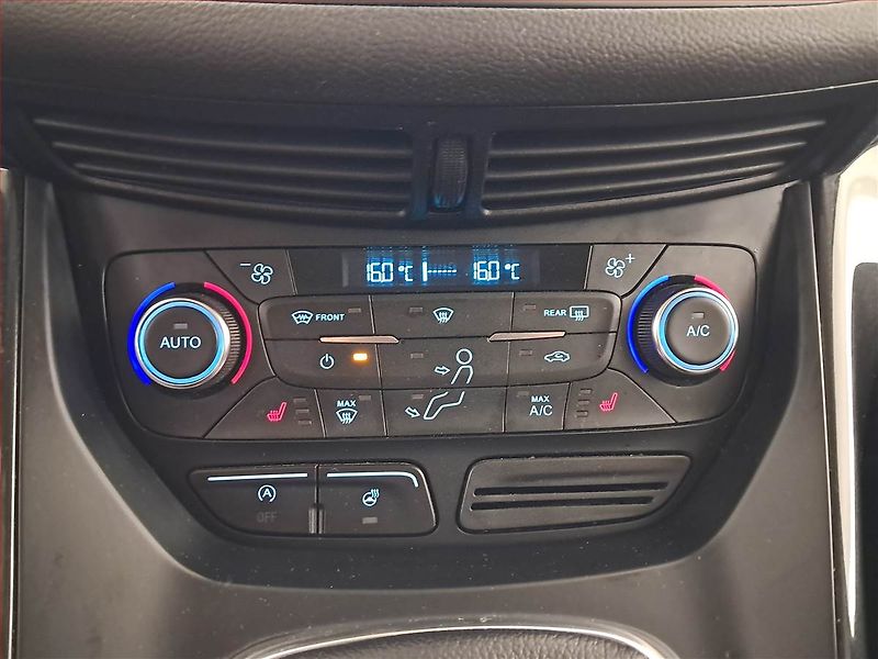 Ford Kuga (2018) 2.0 TDCi, Serv.kniha, Navi - fotka 19 z 20