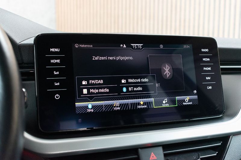 Škoda Kamiq 1.5TSI DSG*STYLE*ACC*KAMERA*ČR - fotka 25 z 42