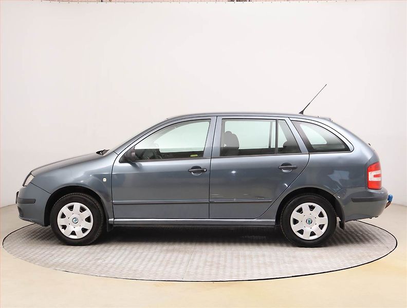 Škoda Fabia (2007) 1.2 12V, nová STK, Tažné - fotka 3 z 15